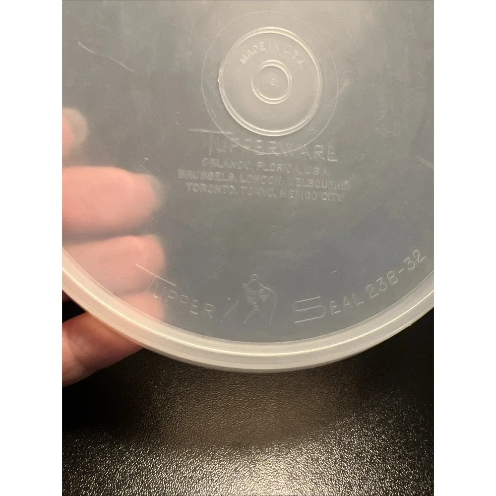 Vtg Tupperware #238-43, 238-32 Seal Replacement Lid 5‎ 1/2